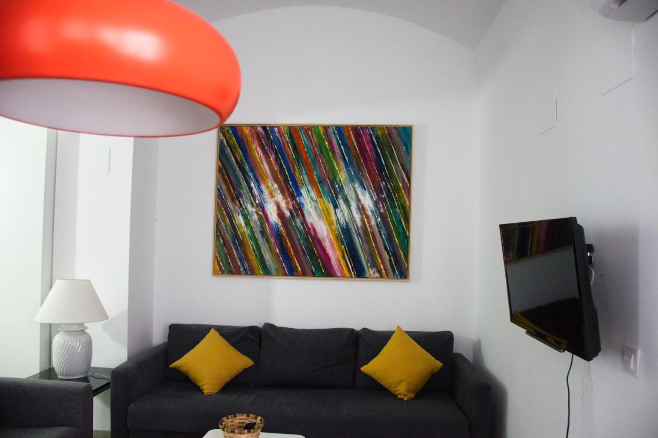 Covadonga 9 Apartments - Triana 세비야 객실 사진