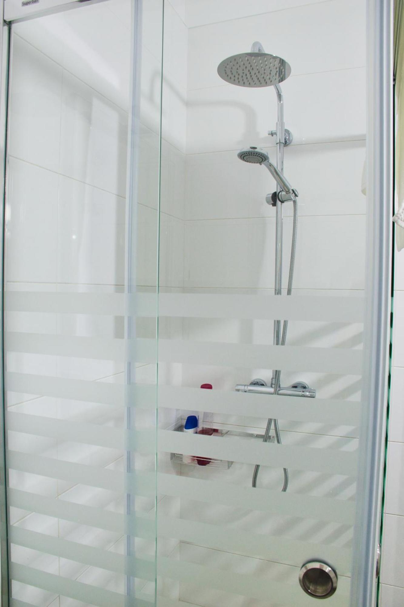 Covadonga 9 Apartments - Triana 세비야 객실 사진